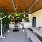 Casa De Casarelhos Al- T2 - Ac - Terraco - Bbq - 