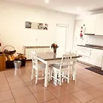 Feriehus Casa De Casarelhos Al- T2 - Ac - Terraco - Bbq - 