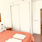Feriehus Casa De Casarelhos Al- T2 - Ac - Terraco - Bbq - 