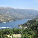 Casa De Casarelhos Al- T2 - Ac - Terraco - Bbq - 