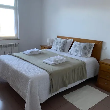 Casa de Férias Casa De Casarelhos Al T2 - - Lareira Com Recuperador De Calor - Lenha *