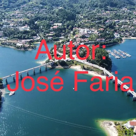 Casa De Casarelhos Al T2 - - Lareira Com Recuperador De Calor - Lenha Casa de Férias Gerês