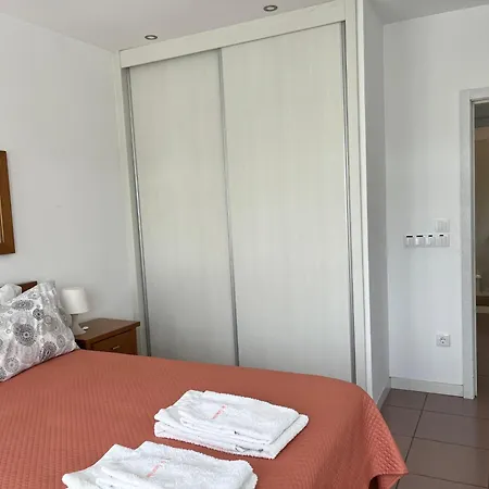 Casa De Casarelhos Al T2 - - Lareira Com Recuperador De Calor - Lenha Casa de Férias