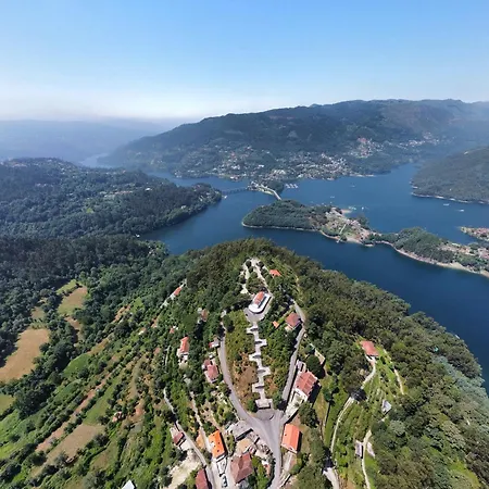 Casa De Casarelhos Al T2 - - Lareira Com Recuperador De Calor - Lenha Gerês