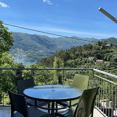 Casa de Férias Casa De Casarelhos Al T2 - - Lareira Com Recuperador De Calor - Lenha