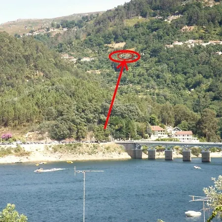 Casa De Casarelhos Al T2 - - Lareira Com Recuperador De Calor - Lenha Casa de Férias Gerês