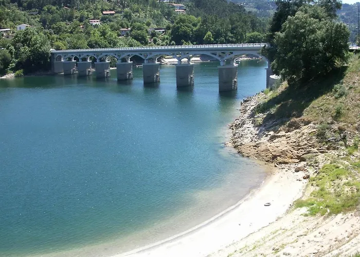 Casa De Casarelhos T2 Com Lareira - Ac - 