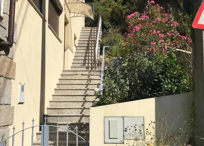 Casa De Casarelhos T2 Com Lareira - Ac - 