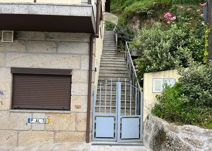 Casa De Casarelhos T2 Com Lareira - Ac - 