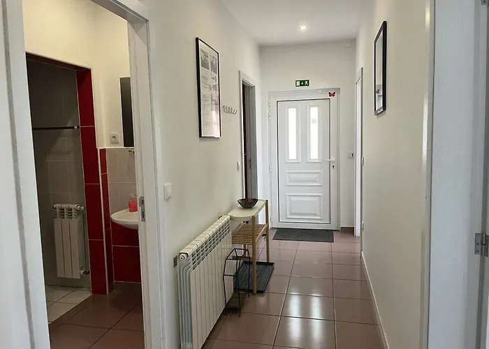 Casa De Casarelhos T2 Com Lareira - Ac - 