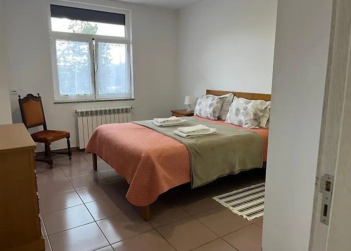 Casa De Casarelhos T2 Com Lareira - Ac - 